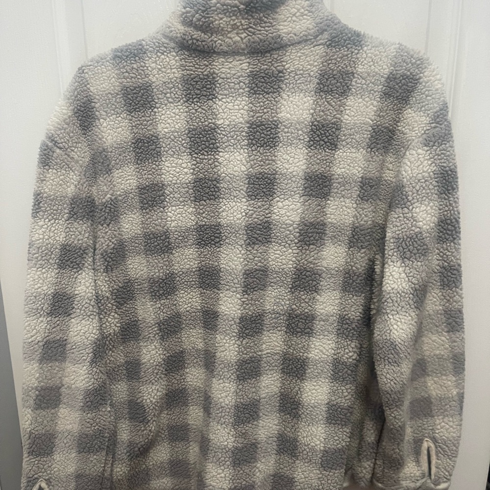 art class Fuzzy Gray and White Plaid Button Down Shirt - Picture 5 of 10